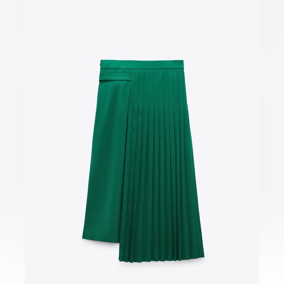 Belted Pleated Skirt Limited Edition - Picture 7 of 10